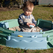 Reline Sandpit with 8 Sandpit pieces, 2 boats & 2 Cars