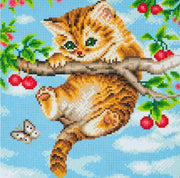 Crystal Art kit - Cherry Kitten in Frame