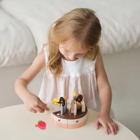 Wooden Chocolate Cake Playset